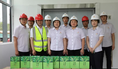 利豪娱乐开展“查隐患，，，，，，保安全，，，，，，送